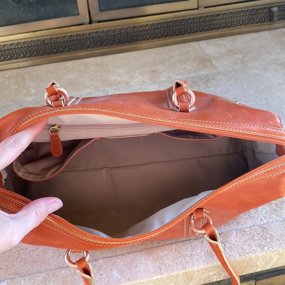 Gorgeous vintage Cole Haan bag - Picture 6 of 16